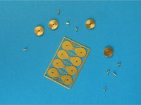 Umlenkrolle mit 2 Rollen - Maße - 5,1/2,2 - Länge/Breite (Bausatz) Umlenkrolle mit 2 Rollen - Maße - 5,1/2,2 - Länge/Breite (Bausatz)